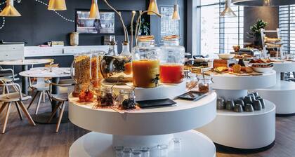 Novotel Paris Coeur d'Orly Airport