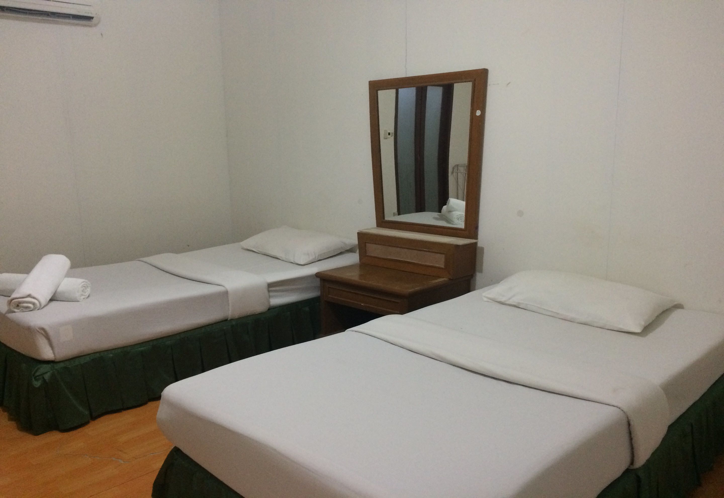 スタンダード バンガロー | アイロン / アイロン台、WiFi (無料)