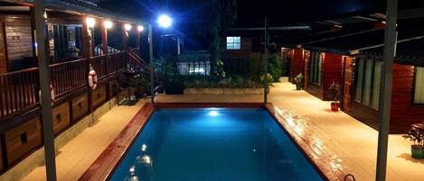 Standard Single Room, 1 Bedroom, Pool Access, Poolside | Outdoor pool