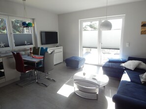 TV, peis og DVD-spiller