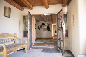 Interior - Hacienda Piñon-Spacious Home 1.8 Miles to Taos Plaza, HO-83-20 (Taos)