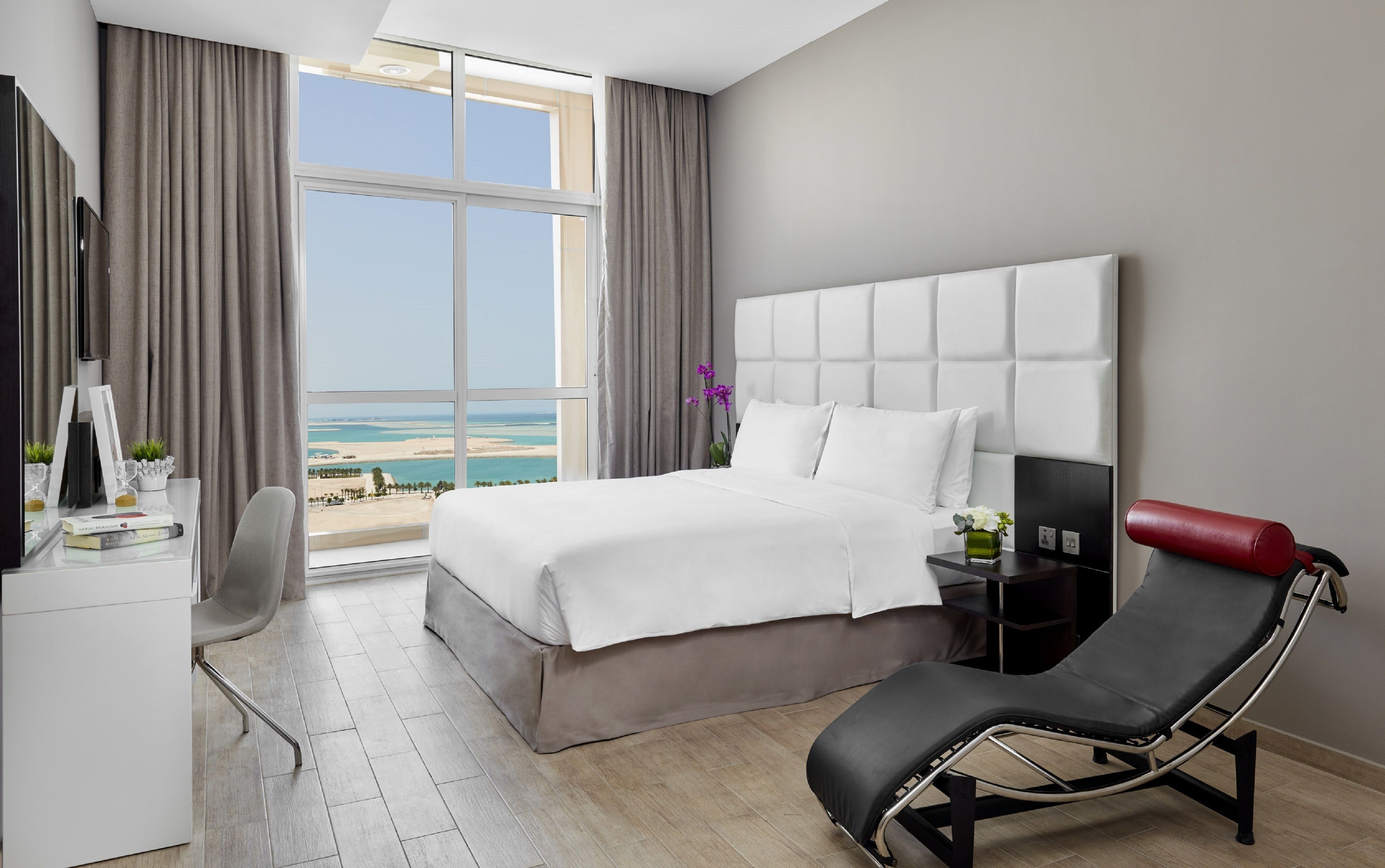 Photo - Staybridge Suites - Doha Lusail by IHG