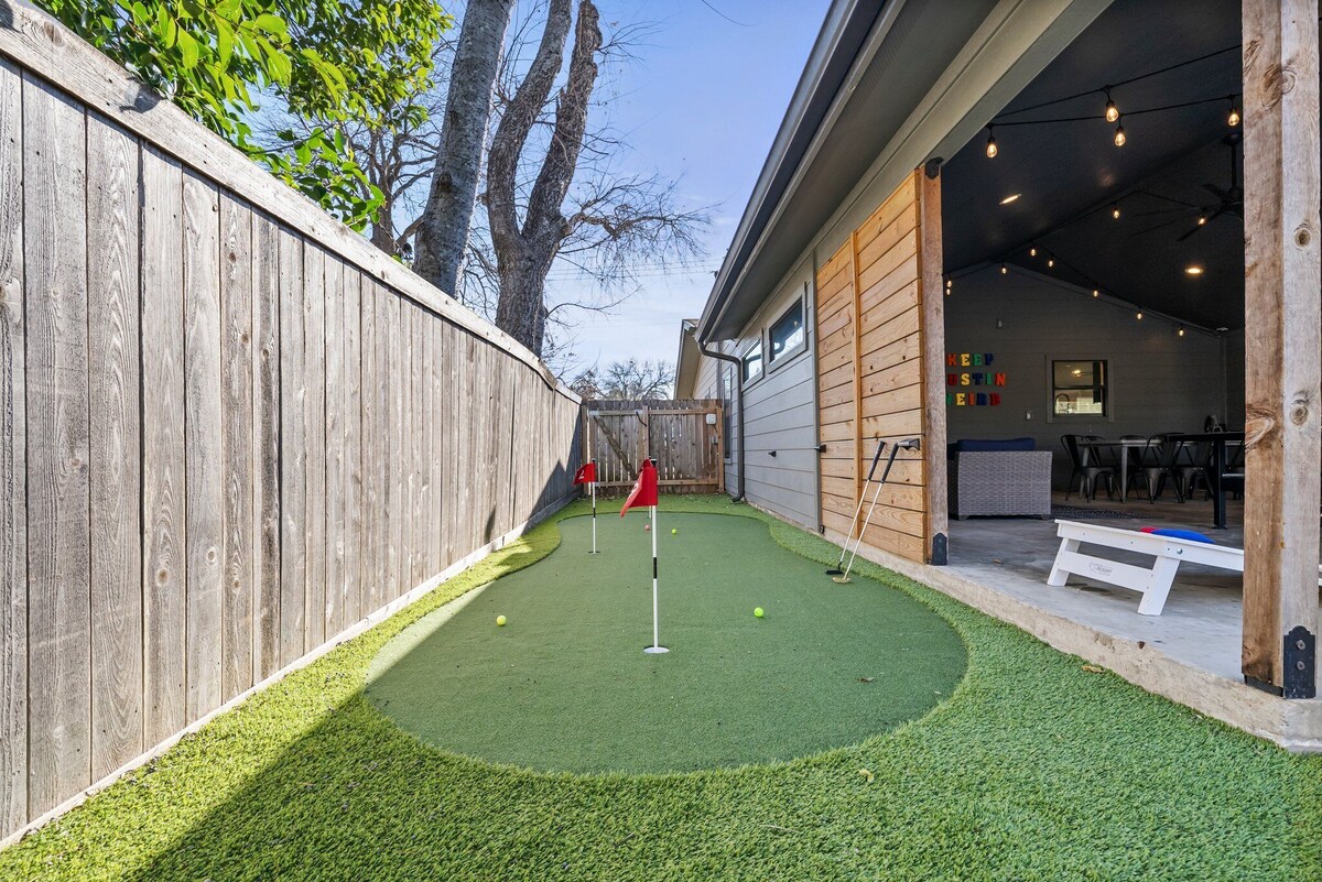 Photo 38 of CasaVilla: Downtown/Pool/Golf Green/18+Guests