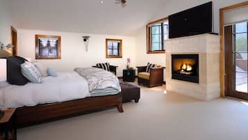 4 soveværelser, skrivebord, strygejern/strygebræt, gratis Wi-Fi