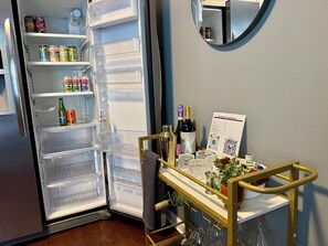 Interior - Moody Blues Studio | Perfect for work or romance (Memphis)