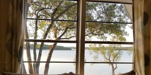 Interior - Lakeside Cabin #4 @ Lake Cisco Rentals (Cisco)