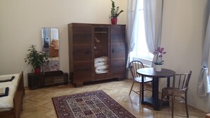 4 camere, accesso a Internet