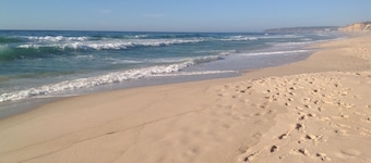 Lyxig villa med 3 sovrum - Praia Del Rey med stor privat uppvärmd pool nära stranden