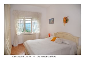 2 chambres, fer et planche à repasser, Wi-Fi, literie fournie