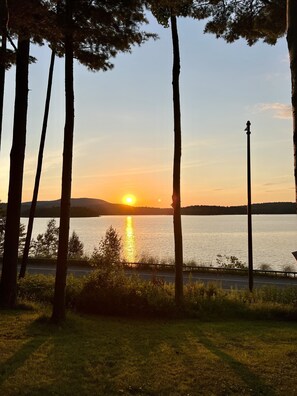 På stranden og strandhåndklær