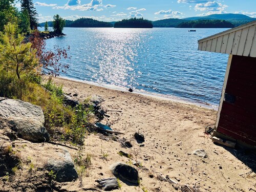 Adirondack Lodge au bord du lac