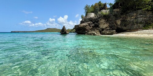 RARE-ON THE BEACH. Couples only. Private, Surrounded by nature. ZEN ALL DAY LONG