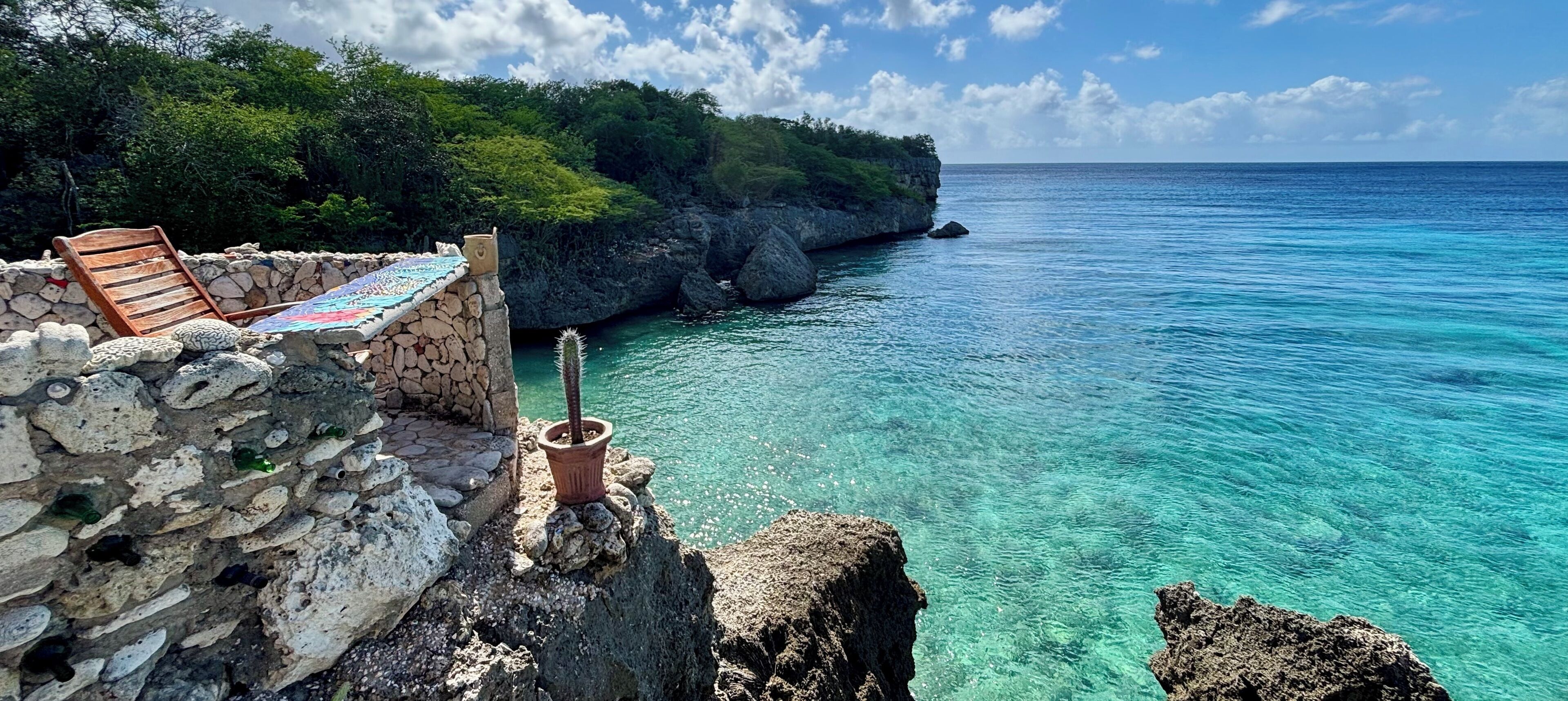 Plage, chaises longues, serviettes de plage