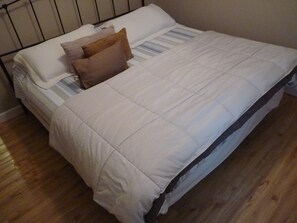 2 habitaciones, tabla de planchar con plancha y wifi gratis 