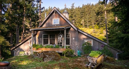 Cottage-in-the-Barn on Dragonfly Farm