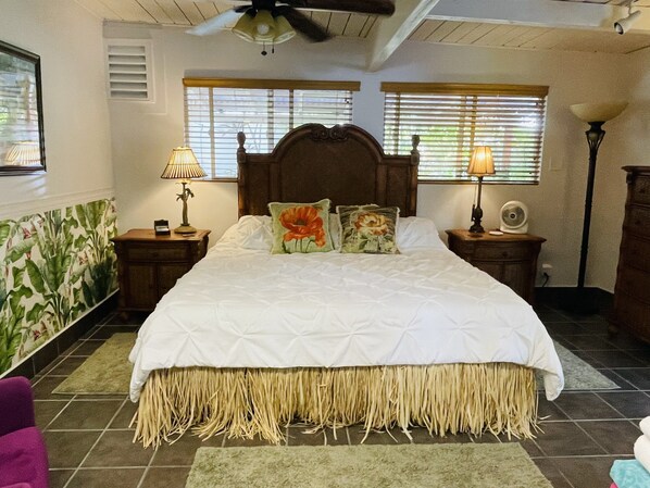 1 bedroom, in-room safe, desk, iron/ironing board