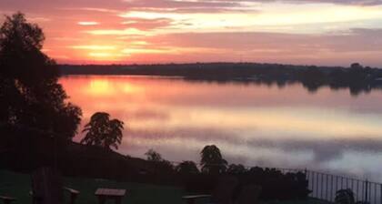 Kapteenin talo - Trenholm-sviitti