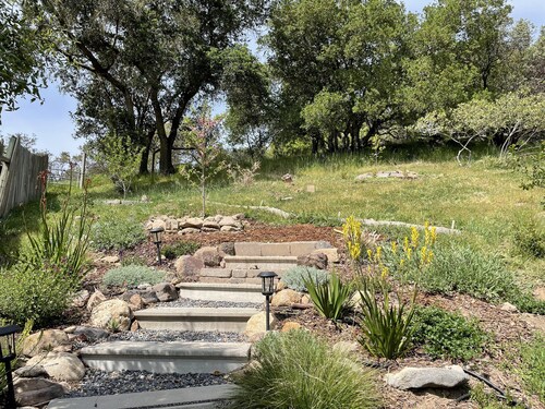 Charm and Modern Luxury in Heart of Wine Country