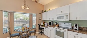 Familiarmente Retiro - 2 dormitorios principales con baño privado