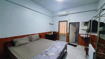 Standard Double Room With Air-Con