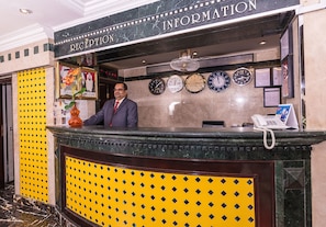 Reception - Victoria Hotel (Dubai)