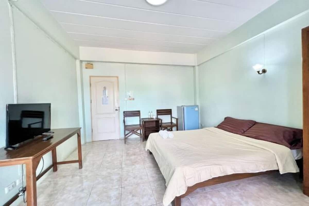 Camas extra, wifi gratis y ropa de cama