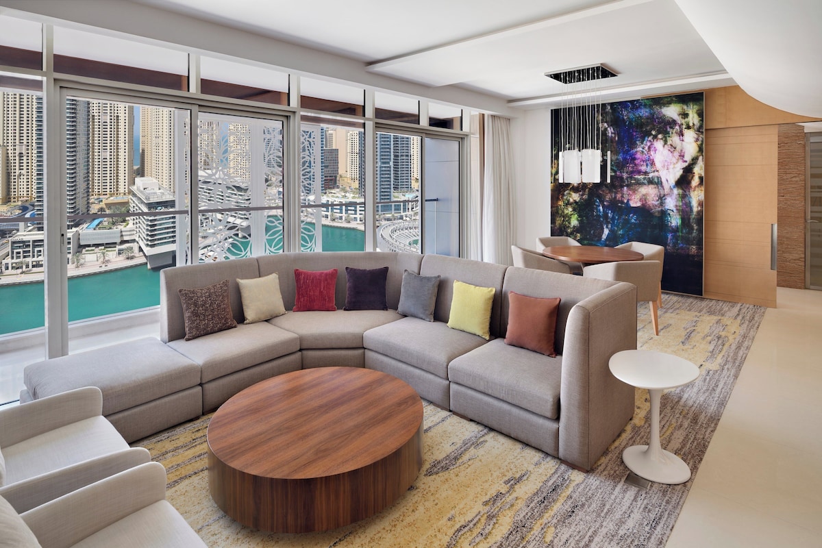 Suite, 1 Bedroom, Marina View (High Floor) | Premium bedding, down duvets, pillow-top beds, in-room safe