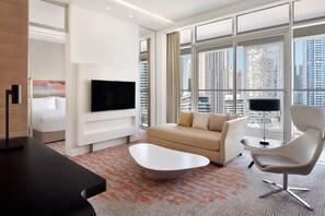 Suite, 1 Bedroom, Marina View | Premium bedding, down comforters, pillowtop beds, in-room safe