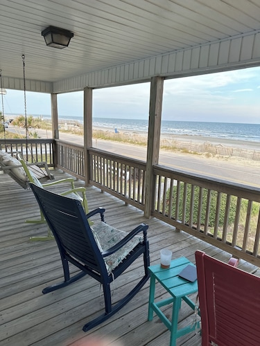 OCEANFRONT! July 4 week available