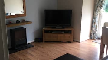 Smart TV, DVD player