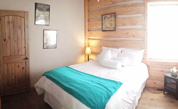 4 chambres, fer et planche à repasser, Wi-Fi, literie fournie