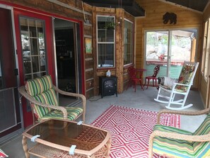 Terrace/patio - Custom log cabin nestled in Powderhorn Ski Resort. Great in winter or summer. (Mesa)