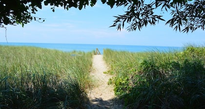 Cozy Lakeside Cottage .... yksityinen ranta!
