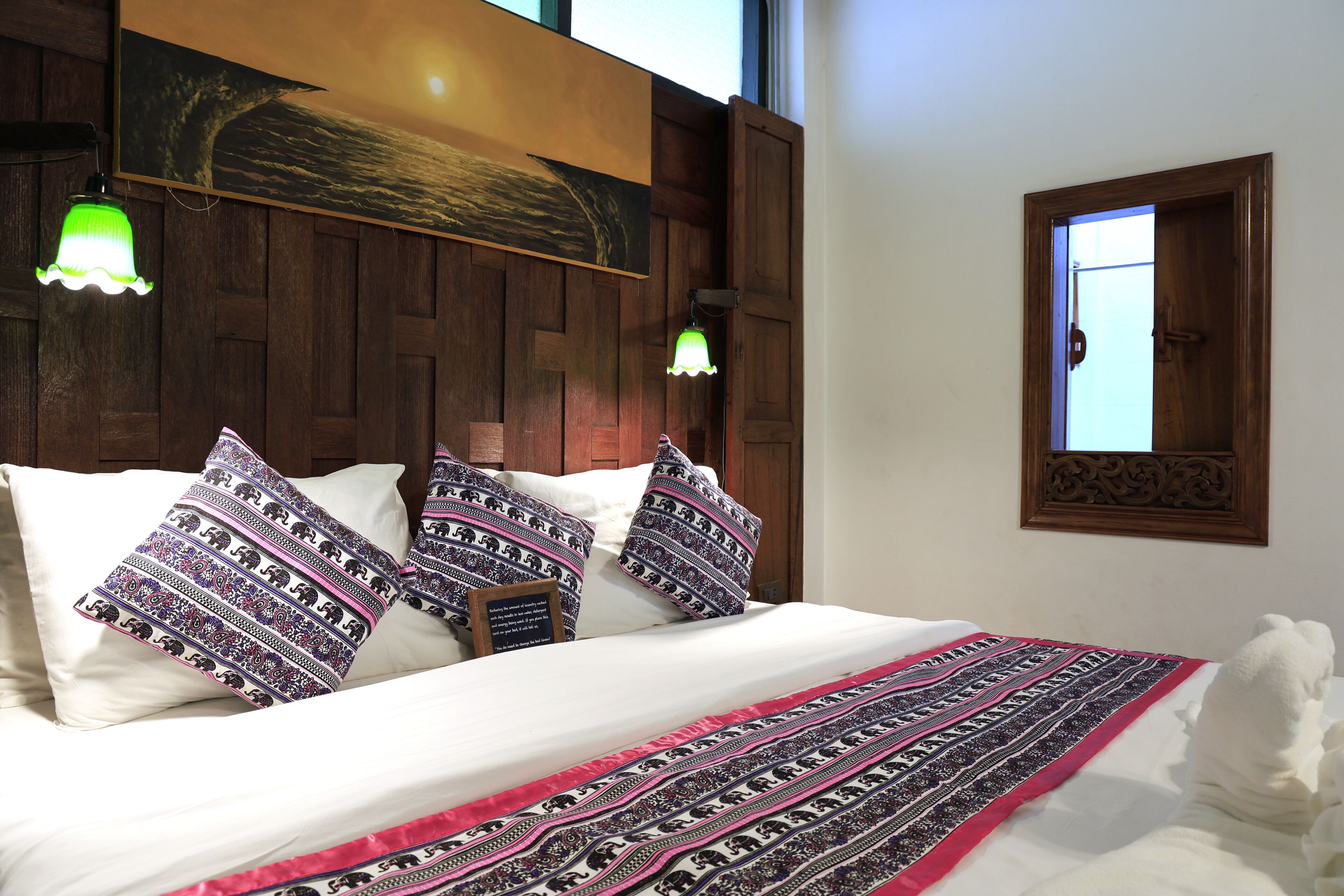 Deluxe Suite | In-room safe, desk, free WiFi