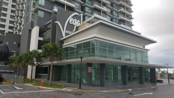 Fachada de la propiedad