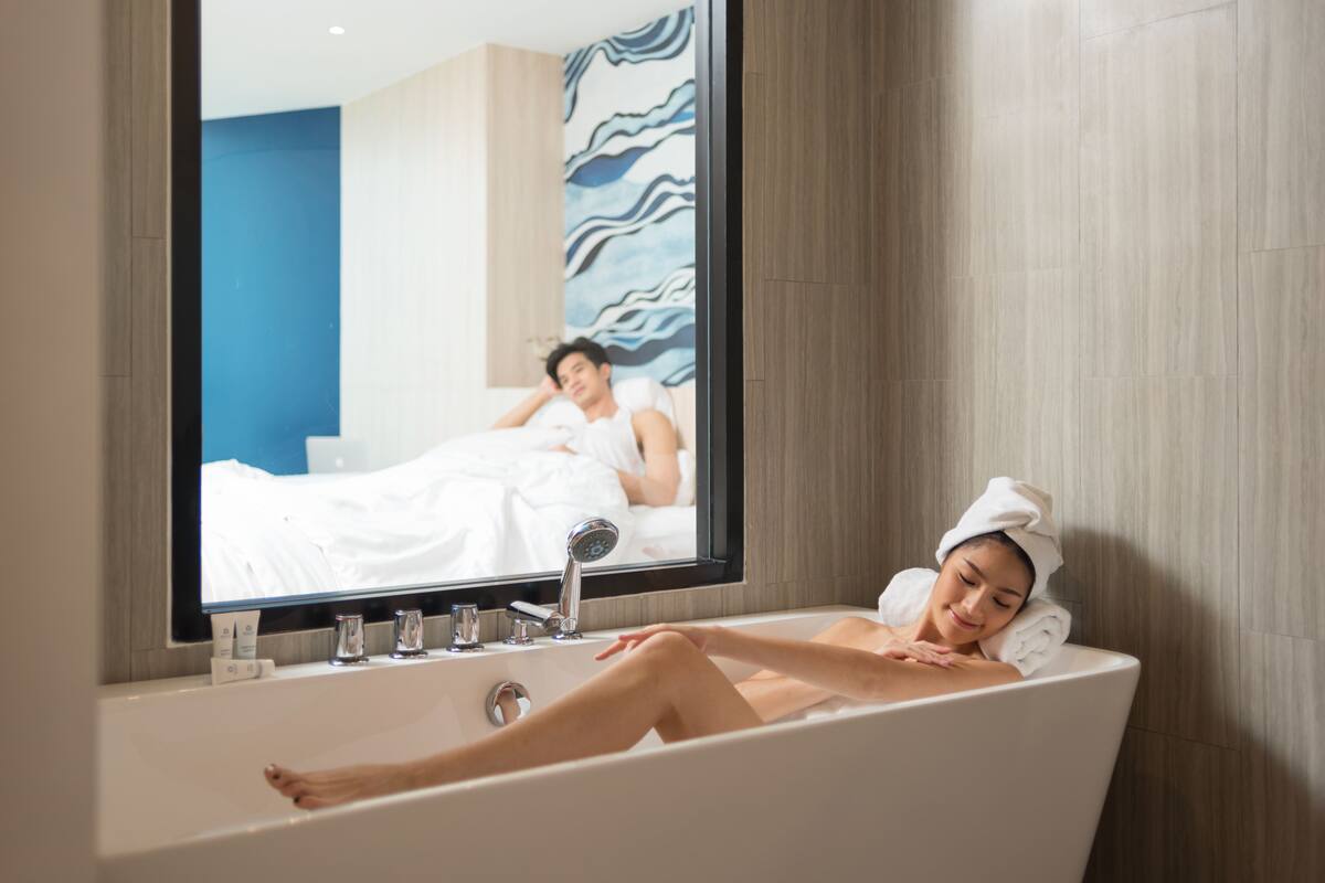 One Bedroom Ocean Suite with Bathtub | Komfortbadewanne