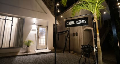 CINEMA RESORTS 1