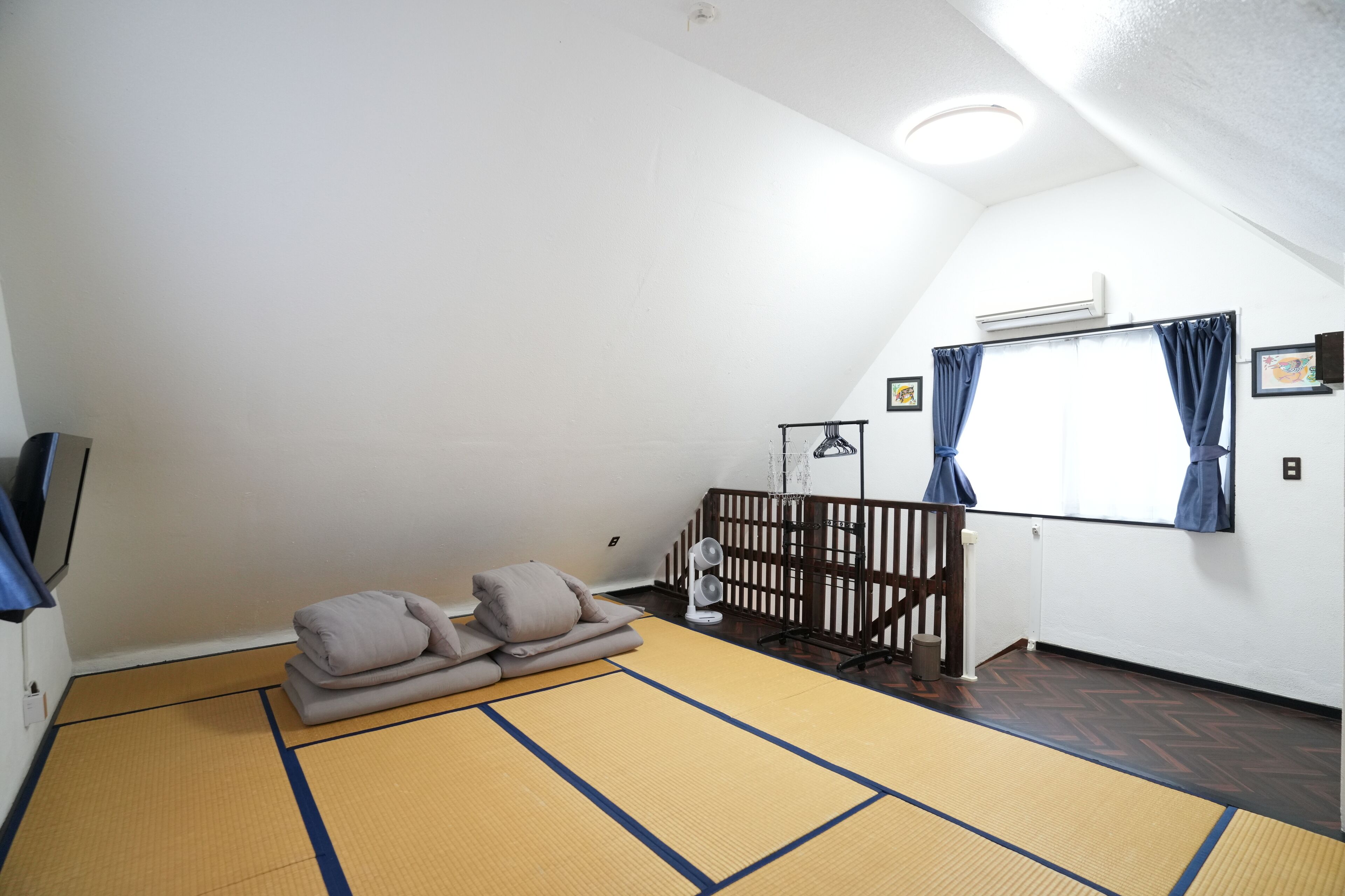 1 bedroom, blackout drapes, WiFi (free), bed sheets