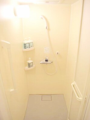 Free toiletries, hair dryer, towels - Hiroshima Hostel EN (Hiroshima)