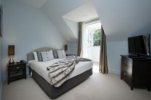 고급 침구, 각각 다르게 가구 비치, 다리미/다리미판, 무료 WiFi