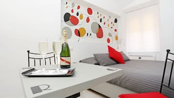 Superior Room | In-room safe, desk, soundproofing, free cribs/infant beds