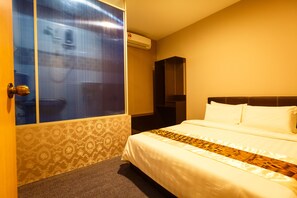 Room, 1 Queen Bed - Rainforest Budget Stay (Kuching)
