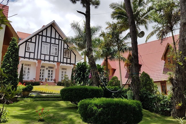 Quang cảnh nhìn từ nơi lưu trú