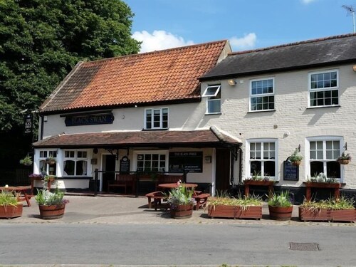The Black Swan Inn