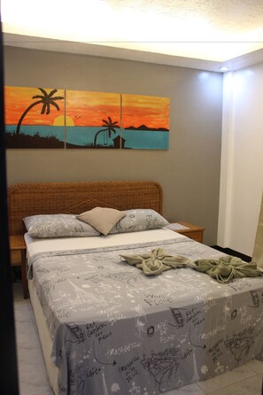Airconditioned Room - Cliffside Cottages (El Nido)