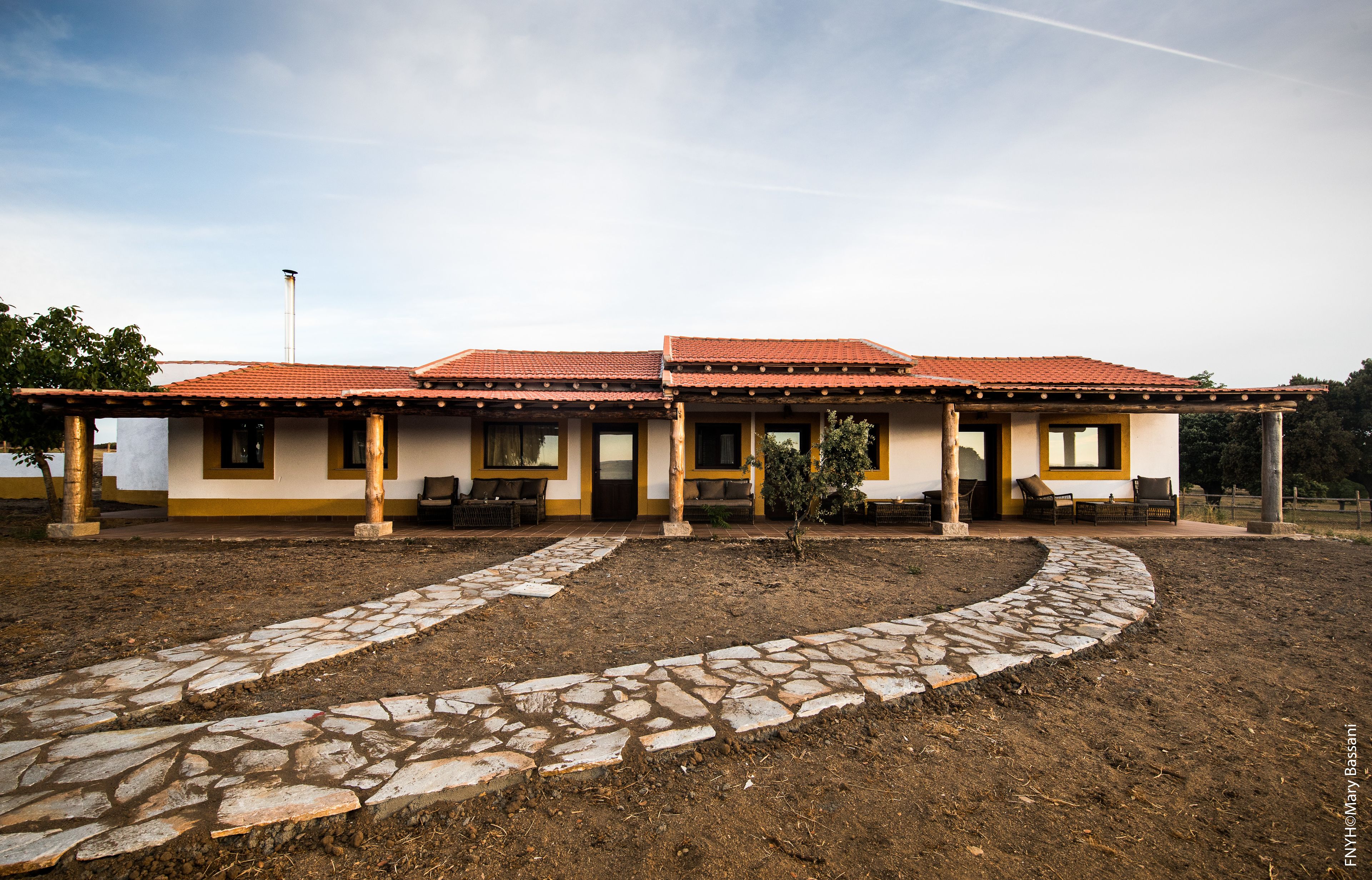 Mặt tiền nơi lưu trú