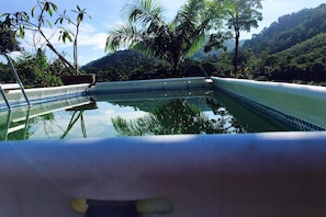 Udendørs pool