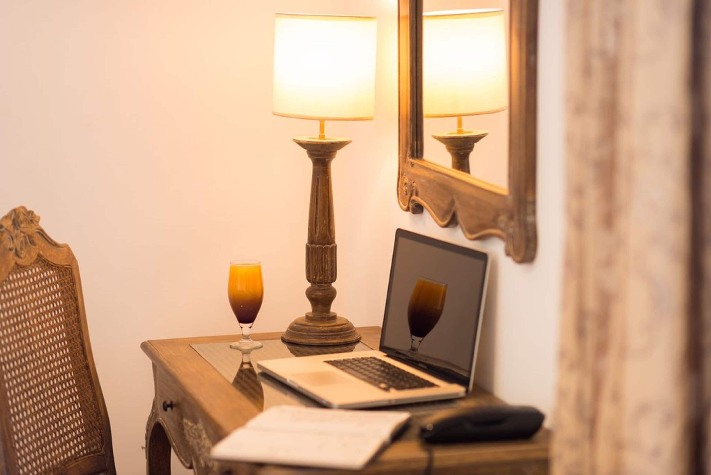 business suite | premium bedding, in-room safe, desk, soundproofing