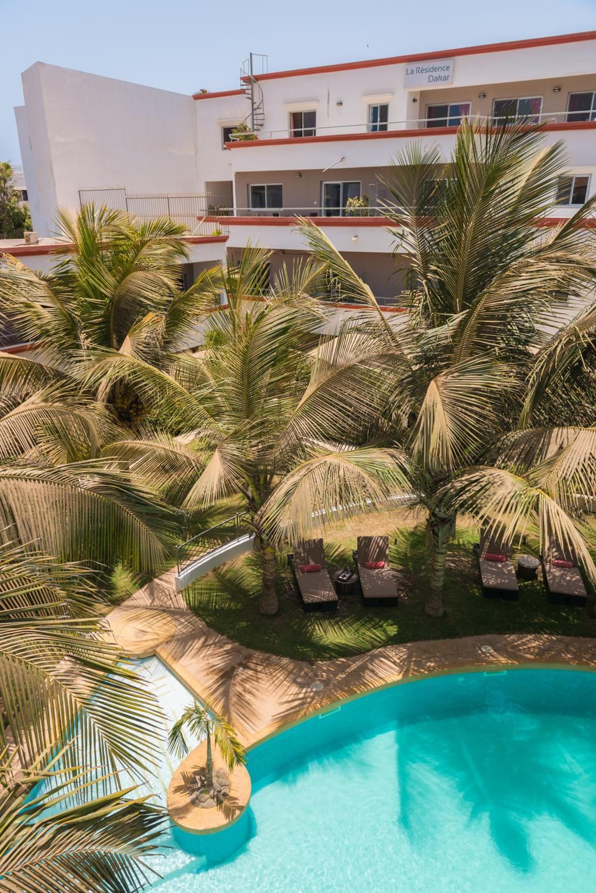 Outdoor pool, pool loungers