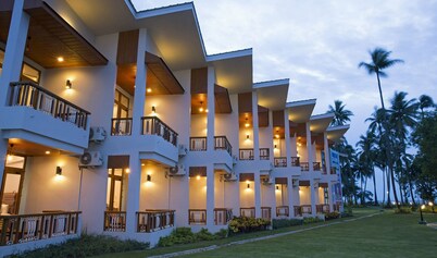 Azura Beach Resort